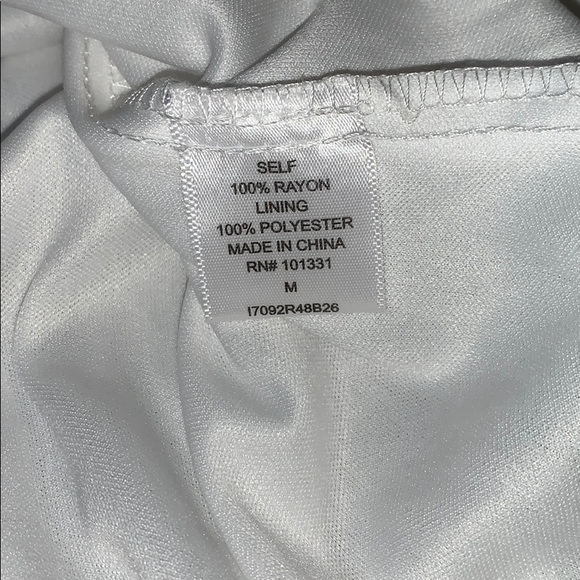 M off shoulder summer Dress white with blue detail - Picture 9 of 13